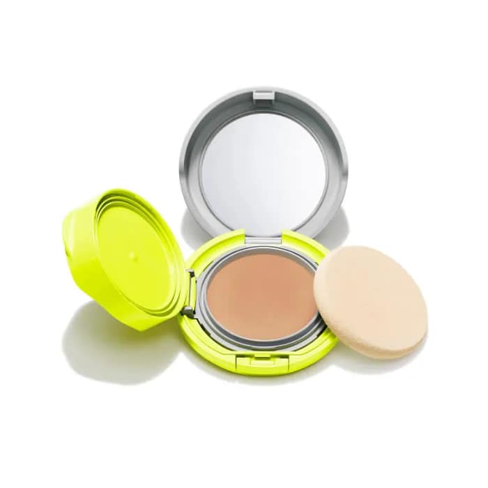 0729238155770 Shiseido Sports BB Compact Spf50 Dark – Image 1